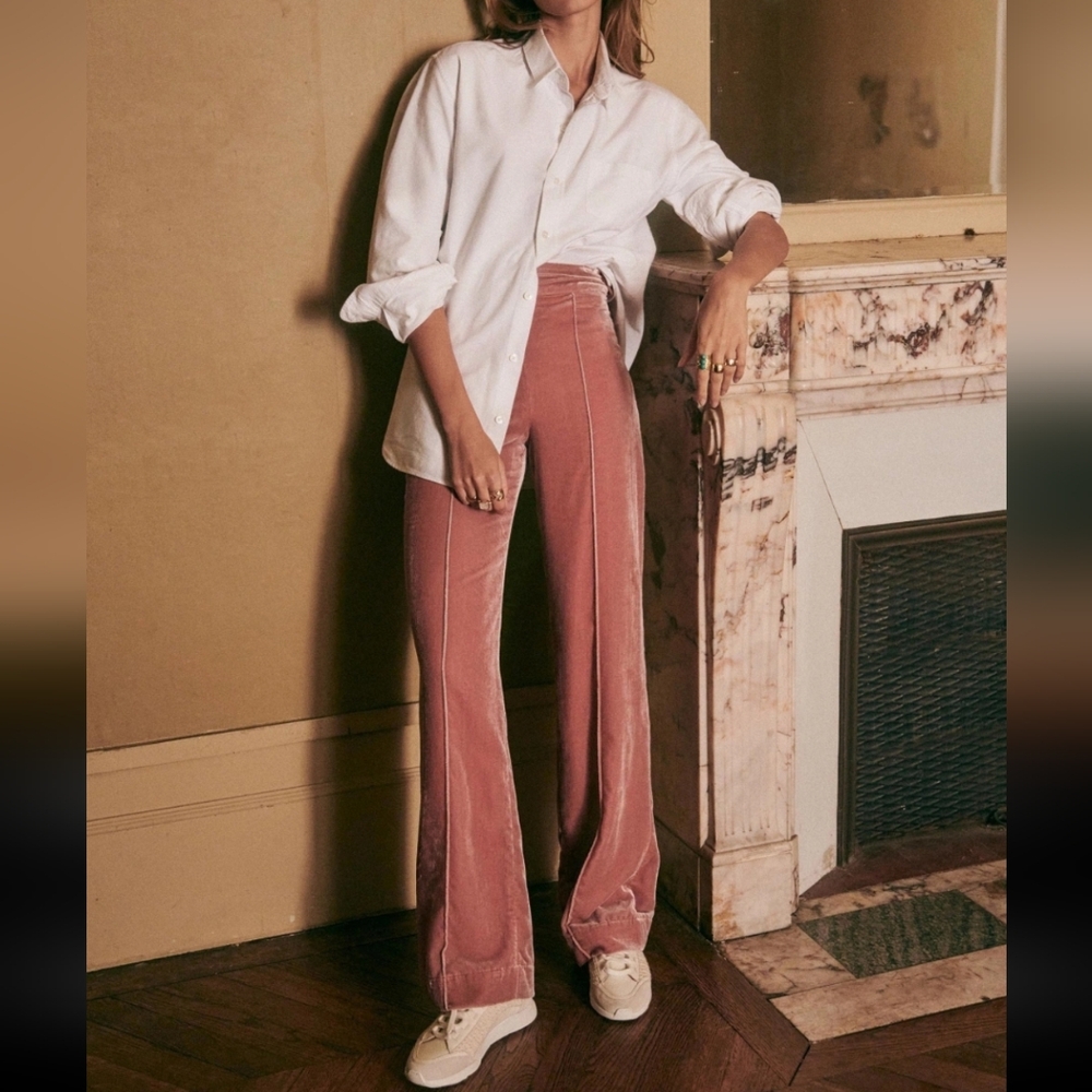 Sezane Baptiste Flowing Mid-rise Velvet Trousers in Pink